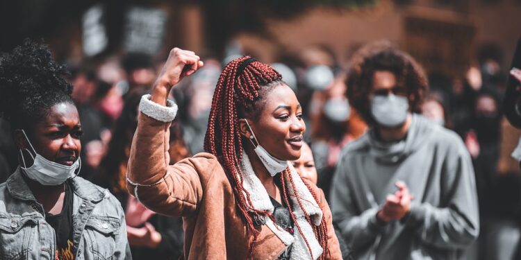 10 Proven Ways to Network Without Awkwardness: Boost Your Confidence Today